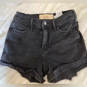 Hollister black short shorts High Rise Distressed Jean Shorts sz 1, W-25